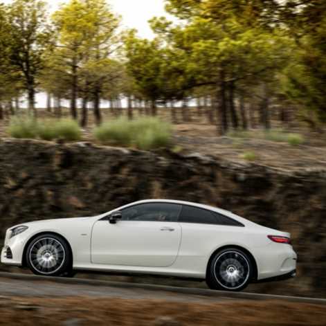 Mercedes-Benz Klasy E Coupe - styl i sport